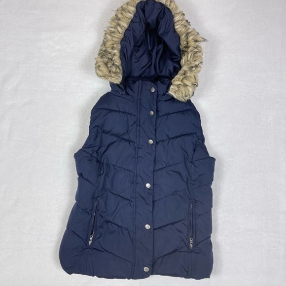 Gap‎ Puffer Vest Outdoor Edition Size Small - Picture 2 of 6
